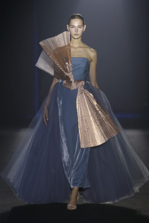 LOOK 11